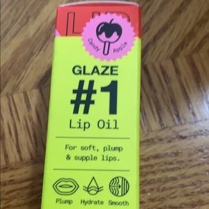 INNBeauty Project Glaze #1 Lip Oil in Cherry Apple